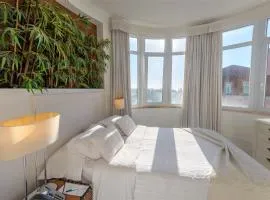 Amazonia Estoril Hotel