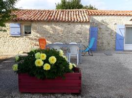 La maison neuve, Hotel in Fontaines