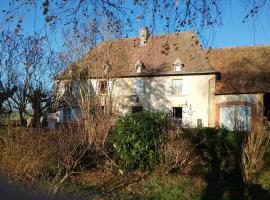 Hotel Foto: Maison de 4 chambres avec jardin clos a Vauban