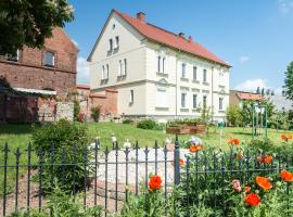 A picture of the hotel: Landpension-Kleeblatt