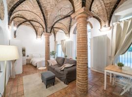 Foto di Hotel: Lovely Loft in Reggio Emilia