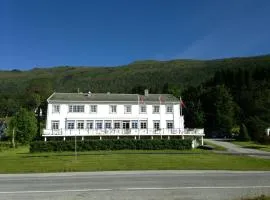 Eidsvåg Fjordhotell