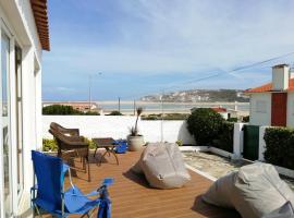 Hình ảnh khách sạn: Property with 2 bedrooms in Obidos with wonderful sea view furnished terrace and WiFi 100 m from the beach