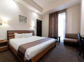 Bass Boutique Hotel, מלון בירוואן