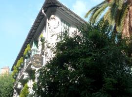 瑞沃丽别墅酒店，位于尼斯的酒店