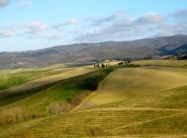 Hotel Photo: Relax nella meravigliosa campagna Toscana ad un passo dal mare