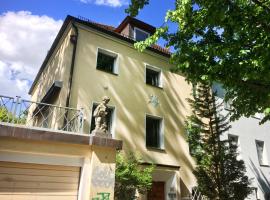 Hotel Photo: Quiet apartments in Tempelhof