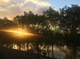 होटल की एक तस्वीर: Loire Terrasse