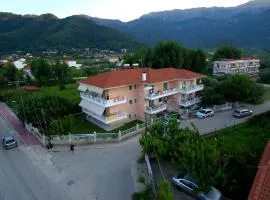 Porto Thassos Apartments & Studios