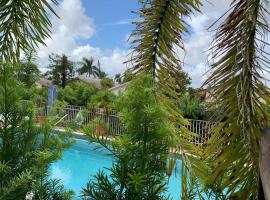 호텔 사진: Luxury 1BR Condo With Pool Near Hallandale Beach