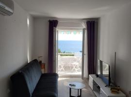 Foto di Hotel: STARLIGHT Apartment