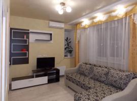 A picture of the hotel: New clean comfortable comfortable apartment for a wonderful vacation