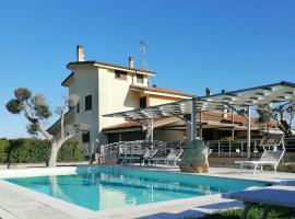 Hotel Photo: Bed & Breakfast Giardini Di Marzo