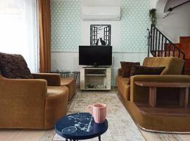 Фотография гостиницы: 4+1 Triplex for Rent in Fethiye Çalış Beach