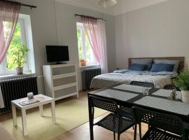 Hotel kuvat: Négy évszak Apartman- Tapolca