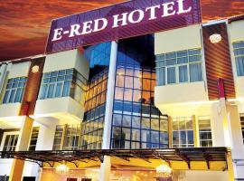 รูปภาพของโรงแรม: E-RED HOTEL ALMA COSMO