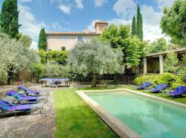 Hotelfotos: Caromb Villa Sleeps 12 Pool Air Con WiFi