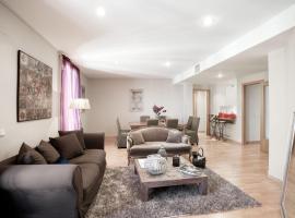 מלון צילום: Style Center Paris Deluxe 3 Bedroom Apart 6+