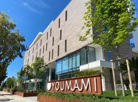 YOUMAMI Suite Hotel, hotelli kohteessa Giulianova