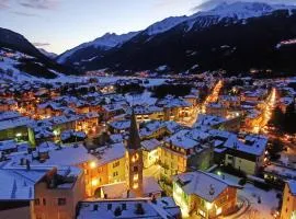 Hotel Silene Parking and Garage