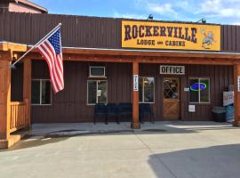 Rockerville Lodge & Cabins、キーストーンのホテル