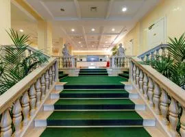 Ambassador Palace Hotel