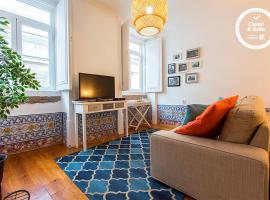 Hotel Photo: Bairro Alto Yellow by Homing