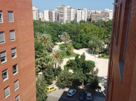 Hotel Photo: JUNTO CENTRO-Jardines del Real