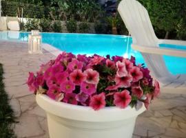 Ξενοδοχείο φωτογραφία: 2 bedrooms villa with shared pool furnished garden and wifi at Ragusa