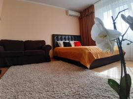 Квартира з 2-ма спальнями, недалеко до моря, hotel di Odessa