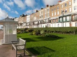 The Royal Harbour Hotel