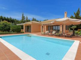 Ξενοδοχείο φωτογραφία: Kaligata Villa Sleeps 4 with Pool Air Con and WiFi