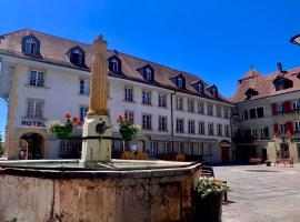 होटल की एक तस्वीर: SWISS HOTEL LA COURONNE