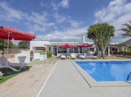 Ξενοδοχείο φωτογραφία: Spectacular Holiday Home in Sant Josep with Swimming Pool