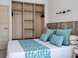 होटल की एक तस्वीर: Apartamentos Las Palmeras