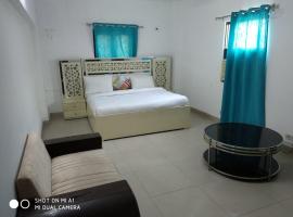 Hotelfotos: ADB Rooms Hotel Redstone