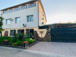 Gambaran Hotel: Гостиница «Уютный Дворик»