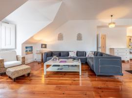 Hotel foto: Rustic-style Apt Near Bairro Alto