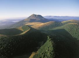 Hotel foto: Au coeur des volcans et lacs d'Auvergne