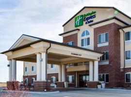 酒店照片: Holiday Inn Express & Suites Nevada, an IHG Hotel