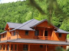 Bujtina Malaj, ξενοδοχείο σε Βαλμπόνα