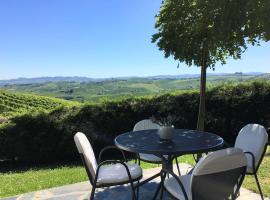 Ξενοδοχείο φωτογραφία: Holiday Home Cannubi in Barolo