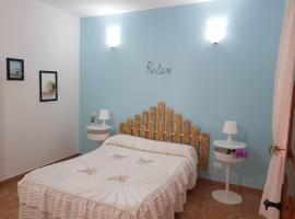 A picture of the hotel: Apartamento Campo y Playa