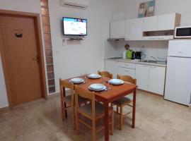 A picture of the hotel: Apartman Sendi