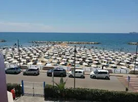 Hotel Tirreno Formia, hotel a Formia