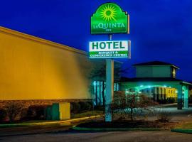 รูปภาพของโรงแรม: La Quinta Inn by Wyndham West Long Branch