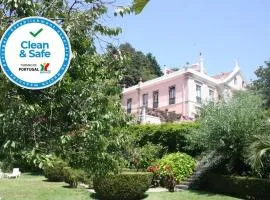 Hotel Sintra Jardim, отель в Синтре