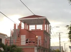 Tropical Paradise Express, hôtel à Caye Caulker