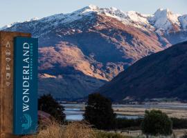 Wonderland Makarora Lodge, hotel in Makarora