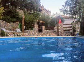 Cortijo La Solana, Hotel in Güéjar-Sierra